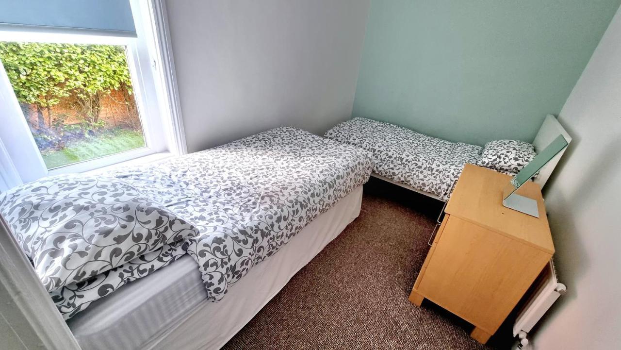 Beachcomber Holiday Apartments Swanage Buitenkant foto