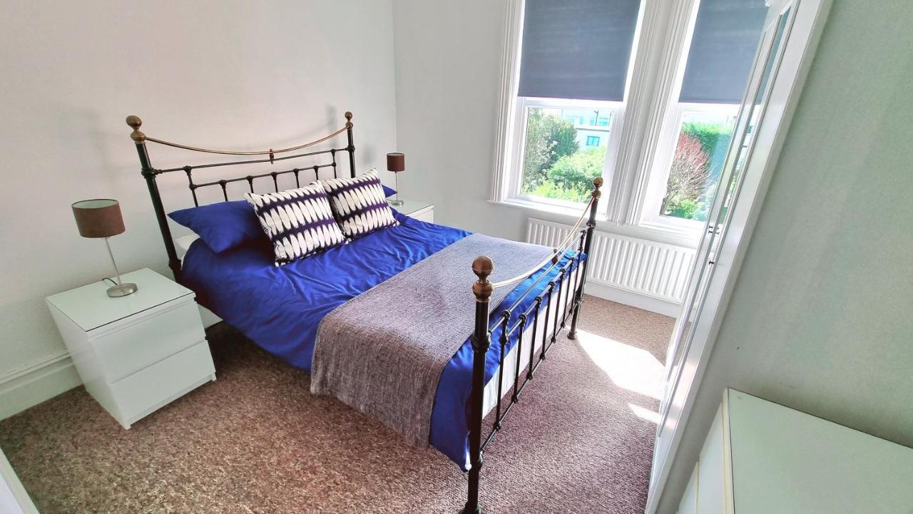 Beachcomber Holiday Apartments Swanage Buitenkant foto