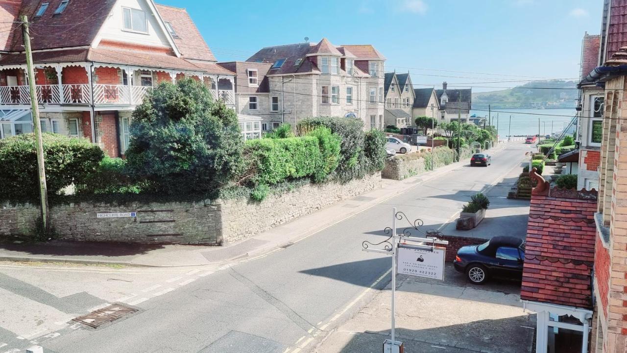Beachcomber Holiday Apartments Swanage Buitenkant foto