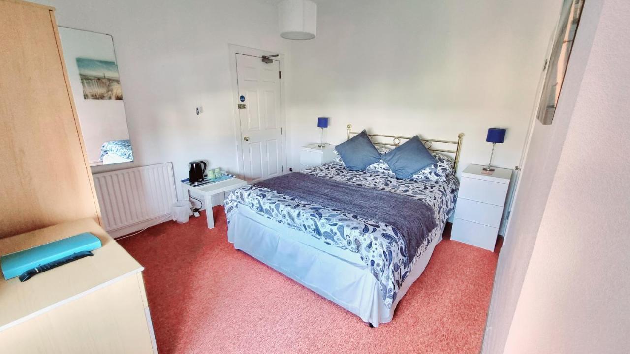 Beachcomber Holiday Apartments Swanage Buitenkant foto