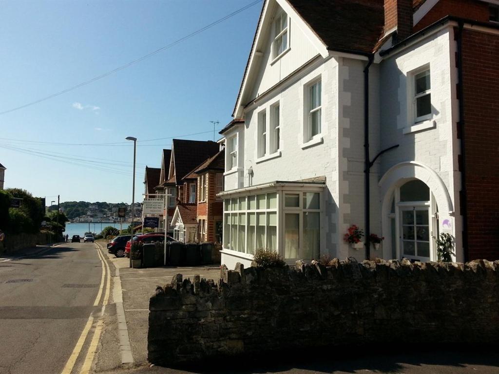 Beachcomber Holiday Apartments Swanage Buitenkant foto